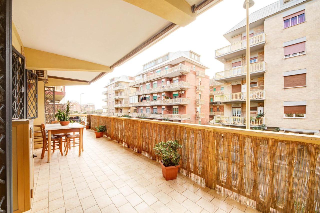 Mare Di Roma Apartment Lido di Ostia Phòng bức ảnh
